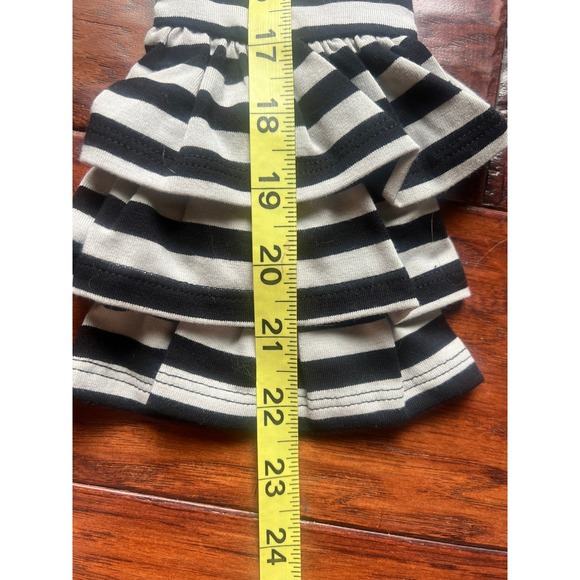 Merce & Me Girls 4 Outfit Black Pearl Dress Gray/Black Striped Ruffle Pants Set - Picture 4 of 11